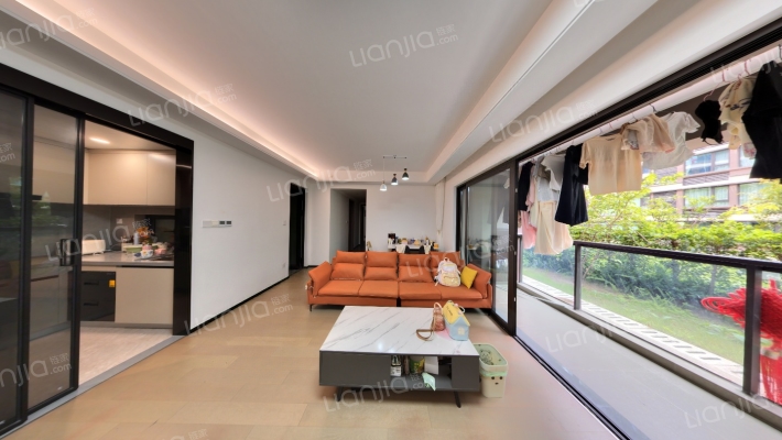 越秀悦映湖山悦风二手房实景图