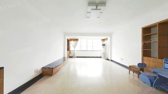 东方花园二手房实景图