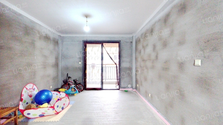 南山府二手房实景图