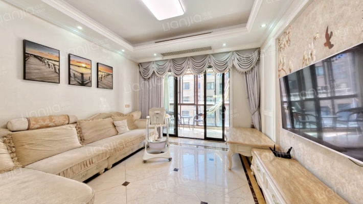 银湖花苑二手房实景图