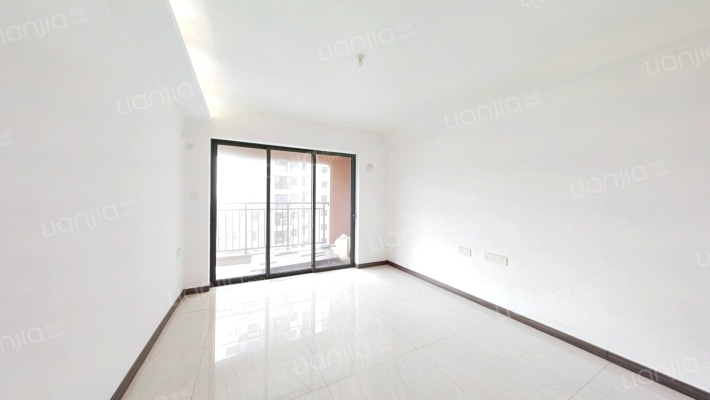 万科金色里程二手房实景图