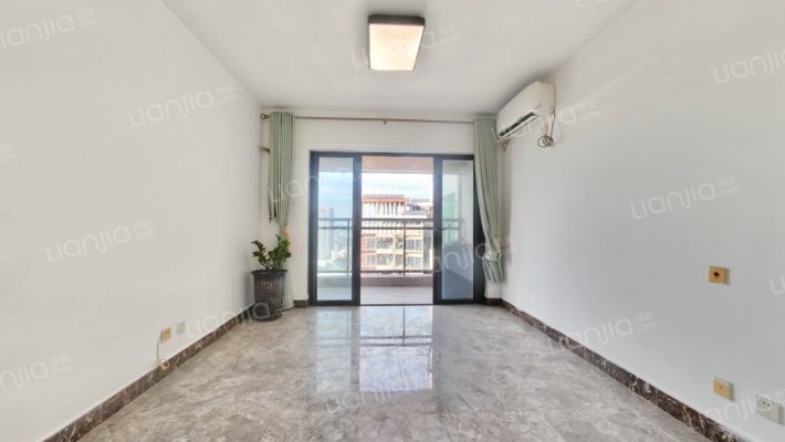 合正丹郡二手房实景图