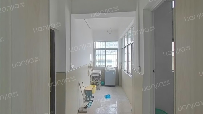 考棚街7号二手房实景图