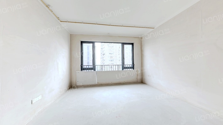 美的鼓楼前二手房实景图