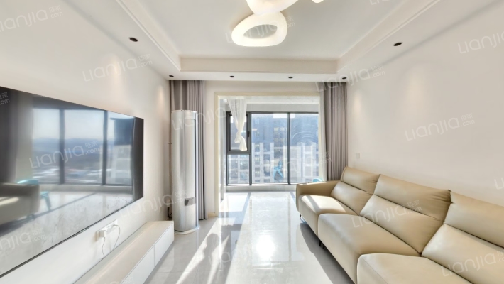 正弘铂悦二手房实景图