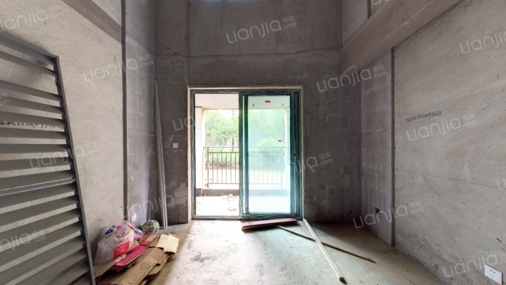 澳海谷山府二手房实景图