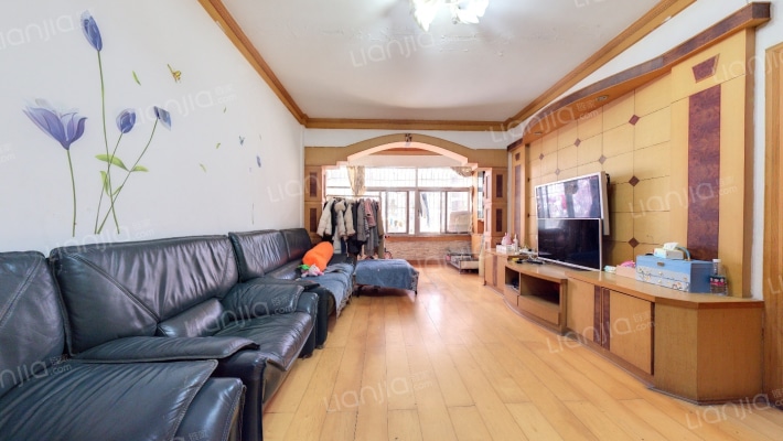 正义路8附1号二手房实景图