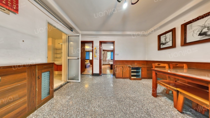 新养蚕里新村二手房实景图