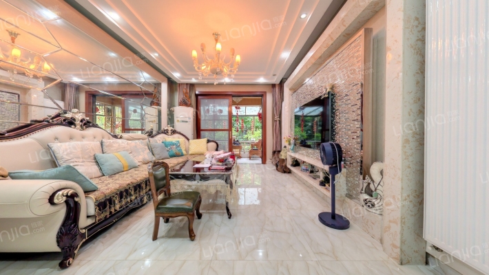 山水四季城二手房实景图