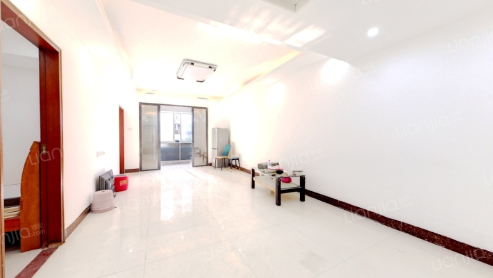 金悦东山国际公馆二手房实景图