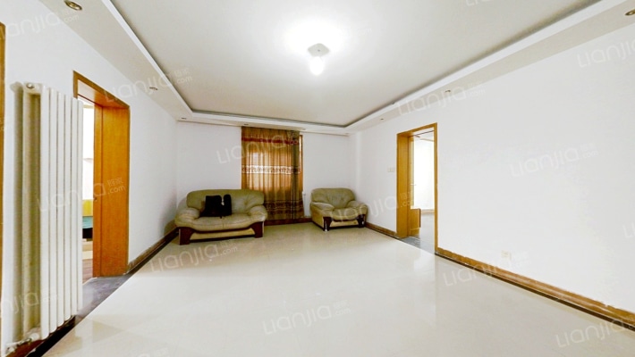 长缨社区汇文中学家属院二手房实景图