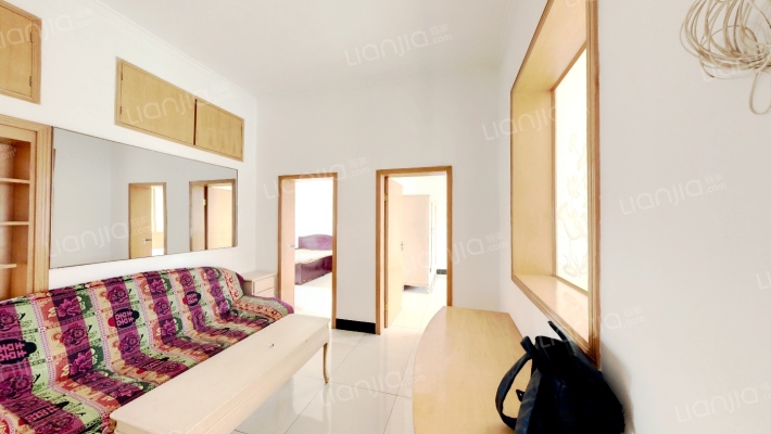 党校宿舍二手房实景图