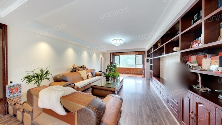 西江华府五区二手房实景图