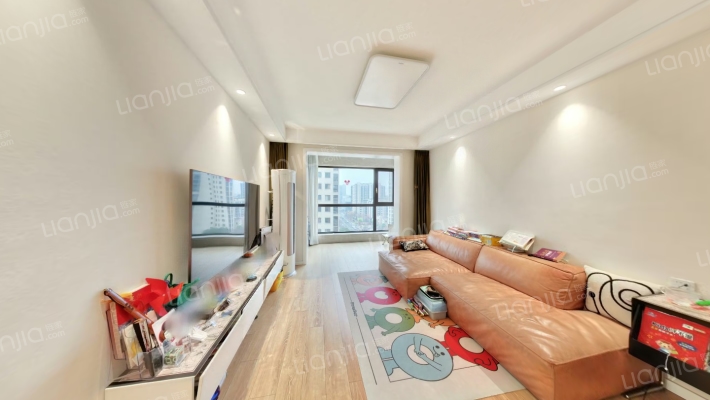 中海玄武公馆B区二手房实景图