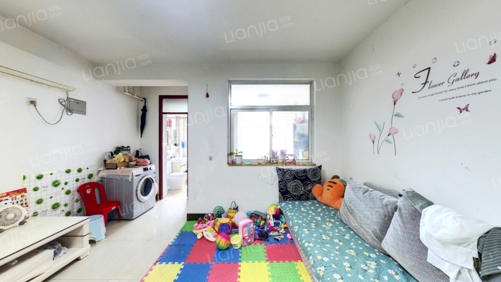 南阳路242号院二手房实景图