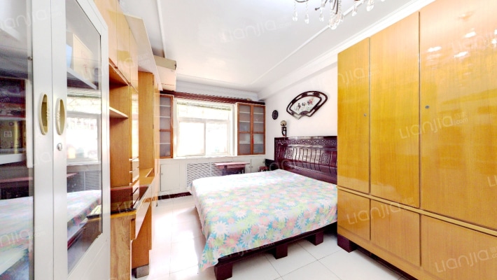 新中里二手房实景图