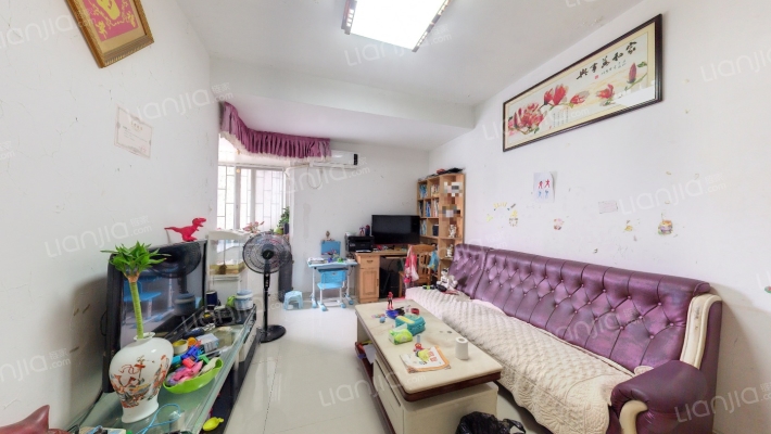 东大新村二手房实景图