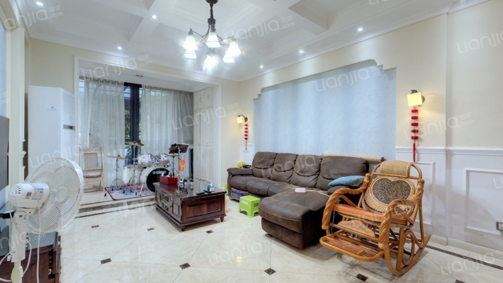 天耀中心二手房实景图