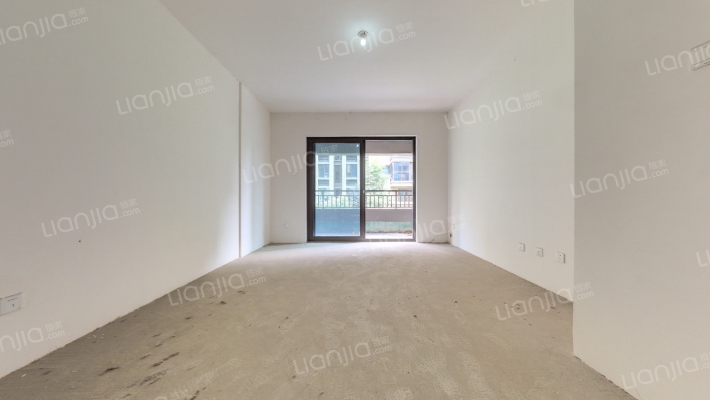 天悦龙栖台二手房实景图