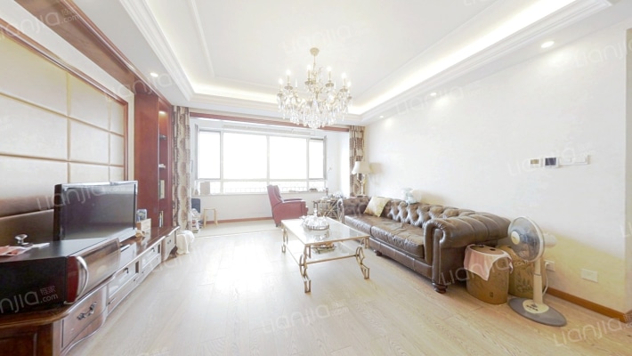 华仁欧典商苑二手房实景图