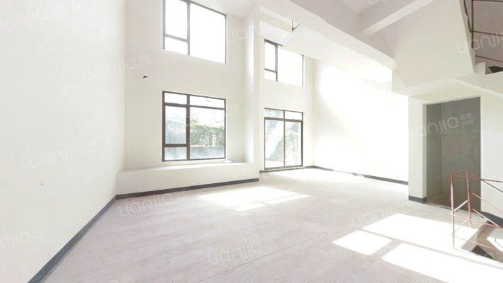 龙湖西宸原著一组团二手房实景图