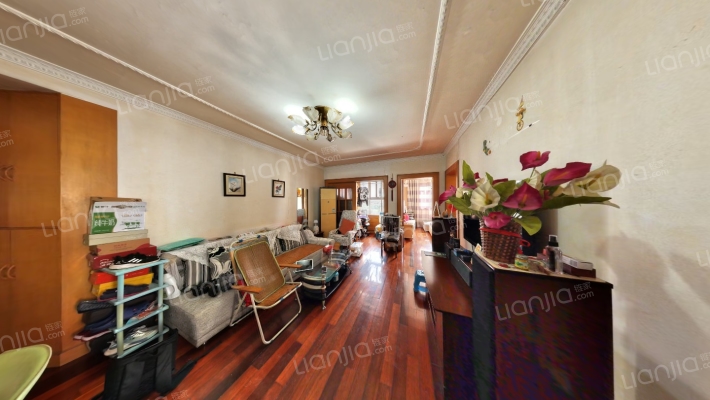 品新苑二手房实景图