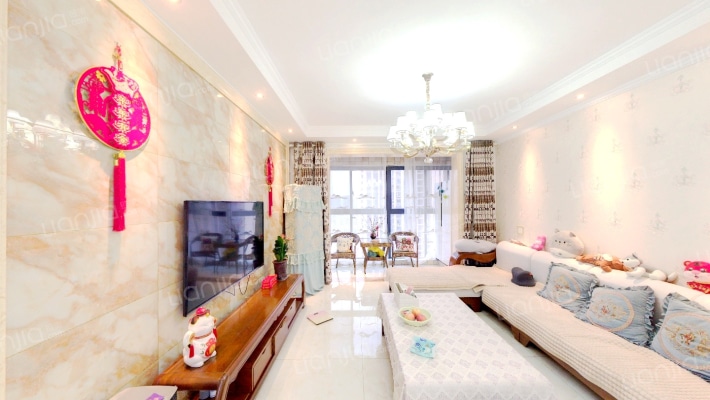 联众光辉乾城二手房实景图