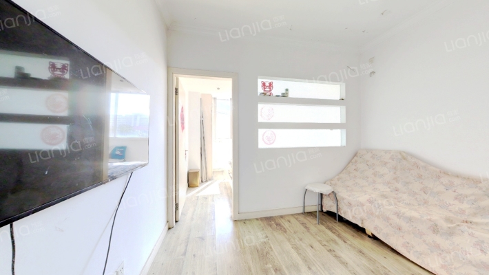 斜土路2200弄二手房实景图