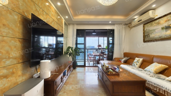 睿智华庭二手房实景图