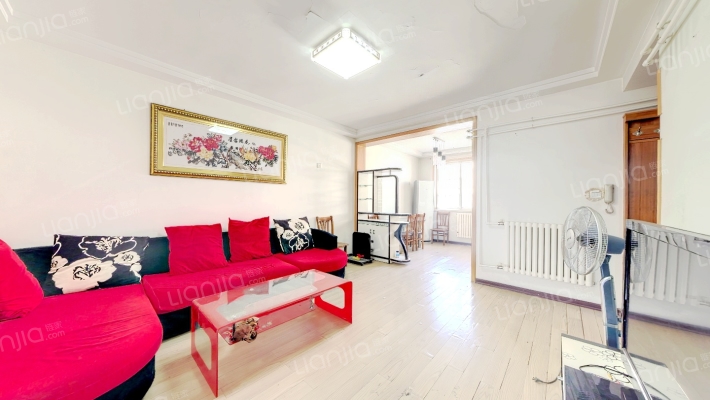 东李职工宿舍二手房实景图