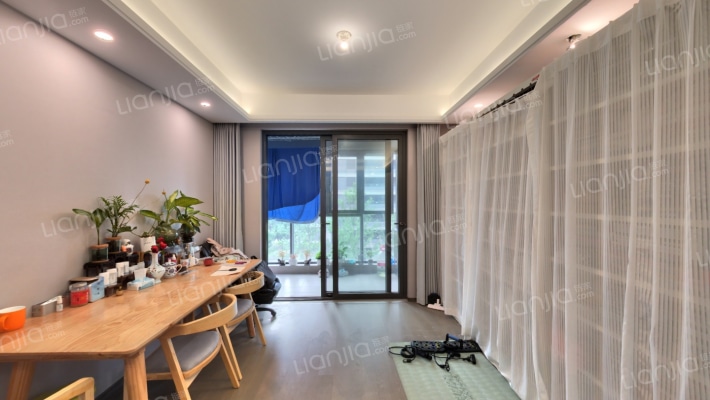 铂悦春和万象二手房实景图