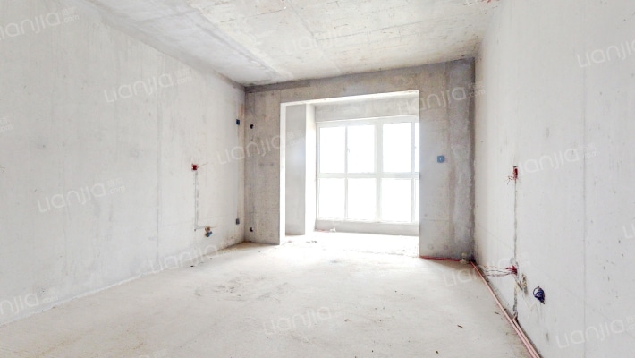 易道郡玫瑰公馆二期二手房实景图