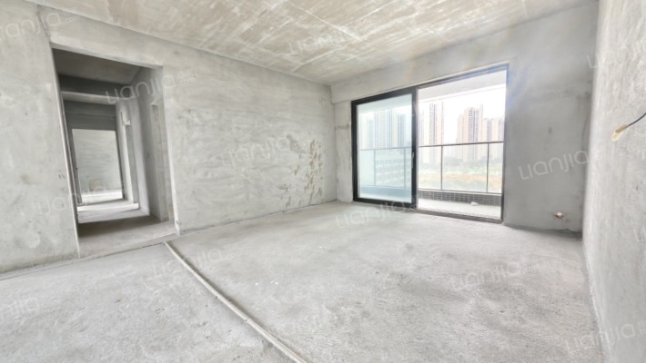 德威江誉诚花园五期二手房实景图