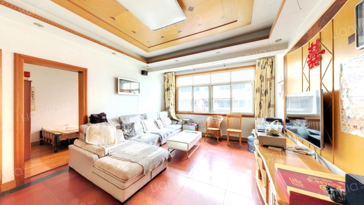 凤翥街110号二手房实景图