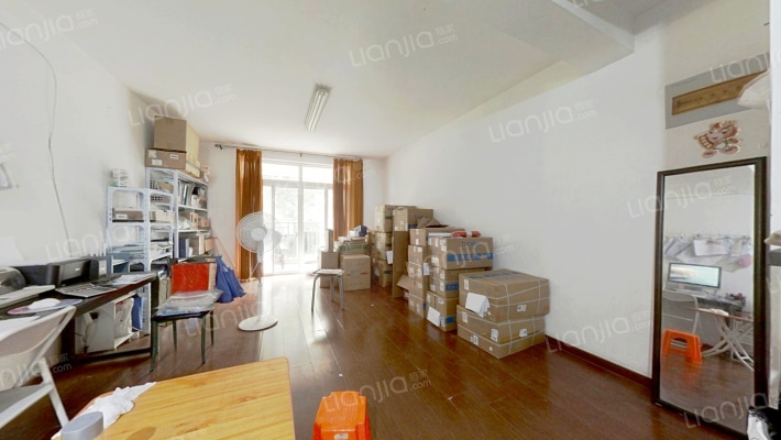 海外海名景苑二手房实景图