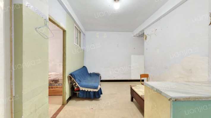 商城锦苑二手房实景图