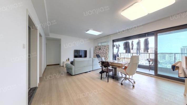 德商石榴春和天骄二手房实景图