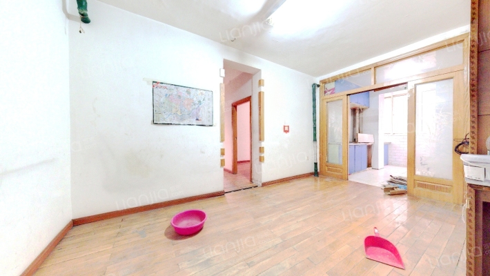 赞新小区二手房实景图