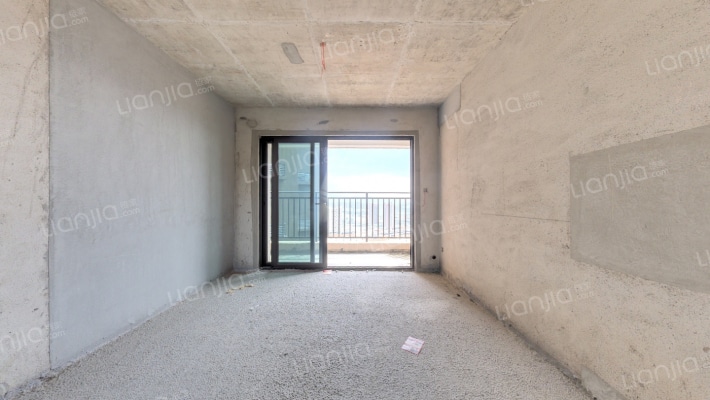 龙光·玖榕府二手房实景图