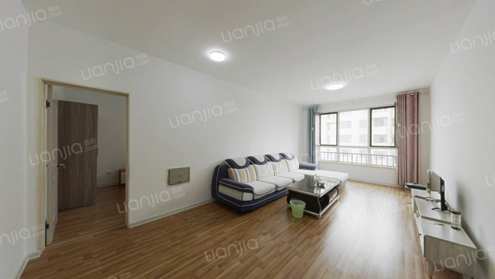 此房房证满五年了，视野好，采光好-客厅