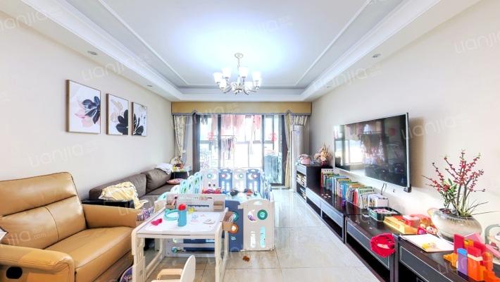 保利紫荆公馆二手房实景图