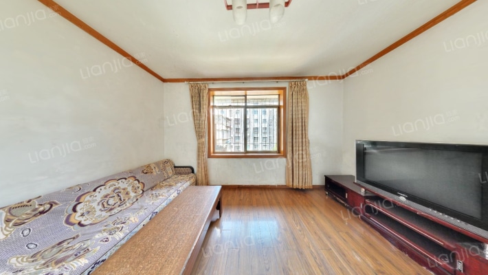 新迎小区南区警校宿舍二手房实景图