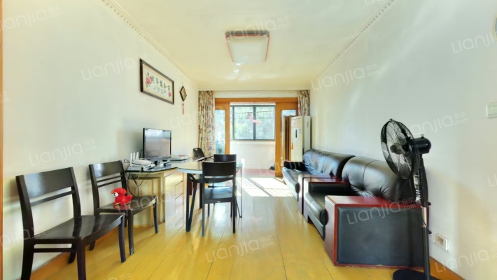 乐苑小区二手房实景图