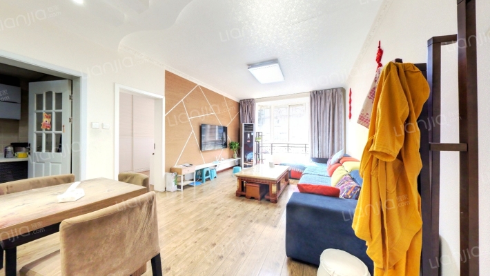 鼎虹蓝城二手房实景图