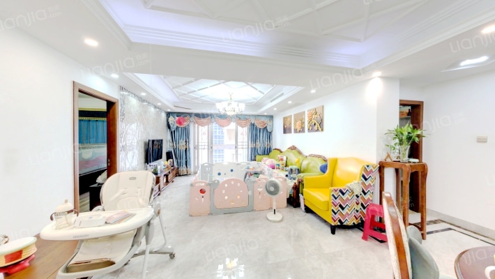 皓晖花园二手房实景图