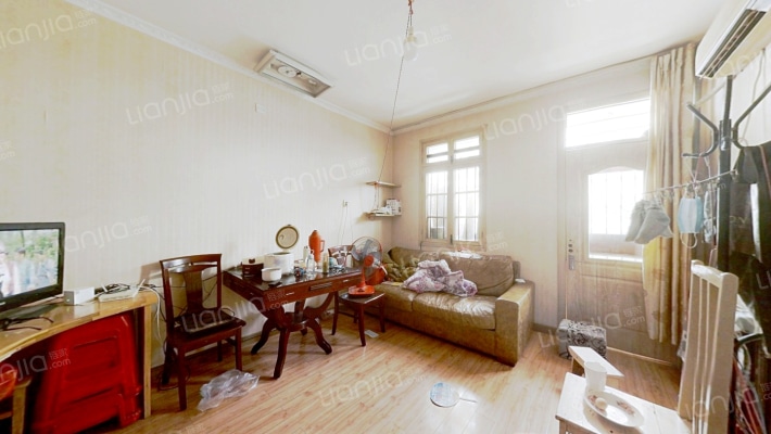 省工商学校宿舍二手房实景图