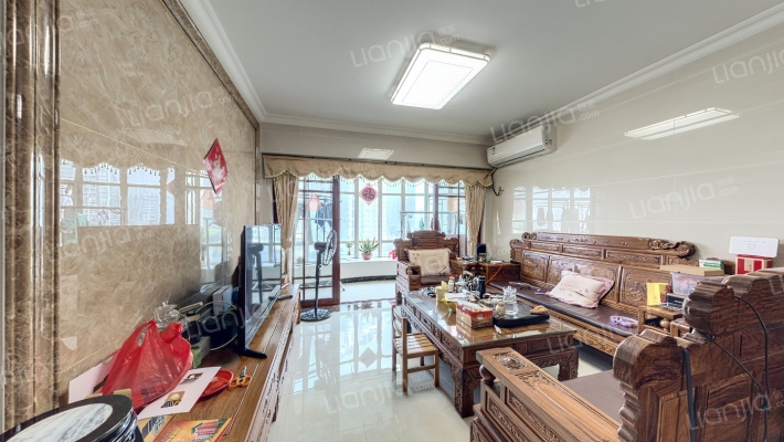 黄金广场二手房实景图