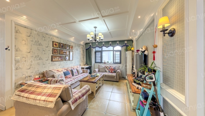 郡临天下二手房实景图