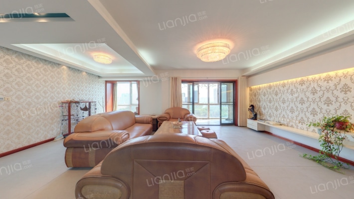 明月贵都花园二手房实景图