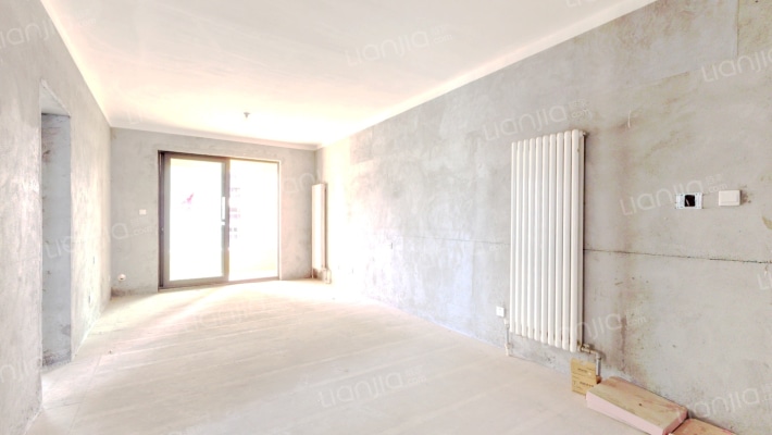 绿地滨湖国际城七区二手房实景图